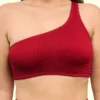 Top bikini asimétrico rojo granate, de Calamoon (parte de arriba) 01