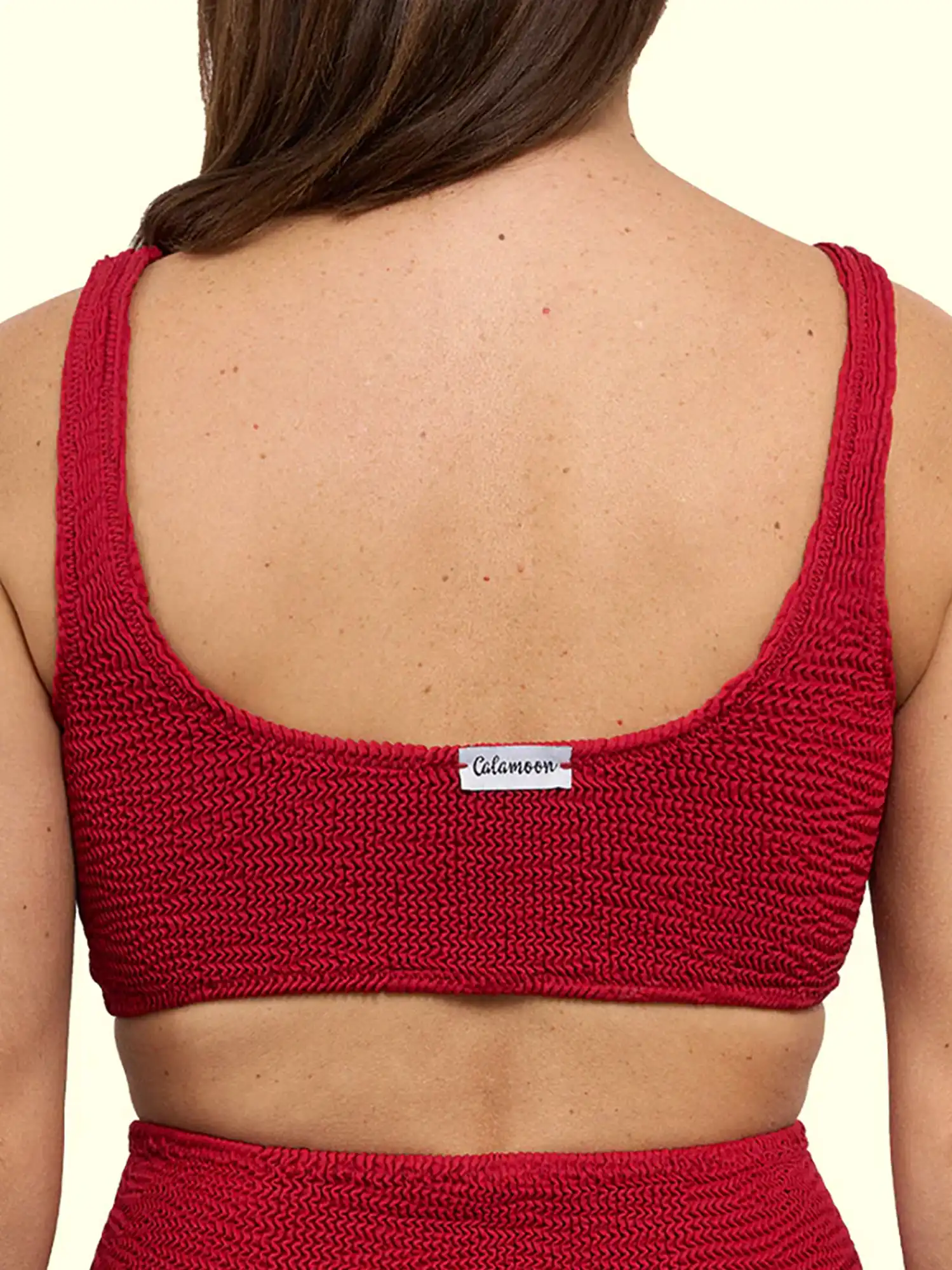 Bikini rojo granate con lazada de Calamoon (parte de arriba) 02