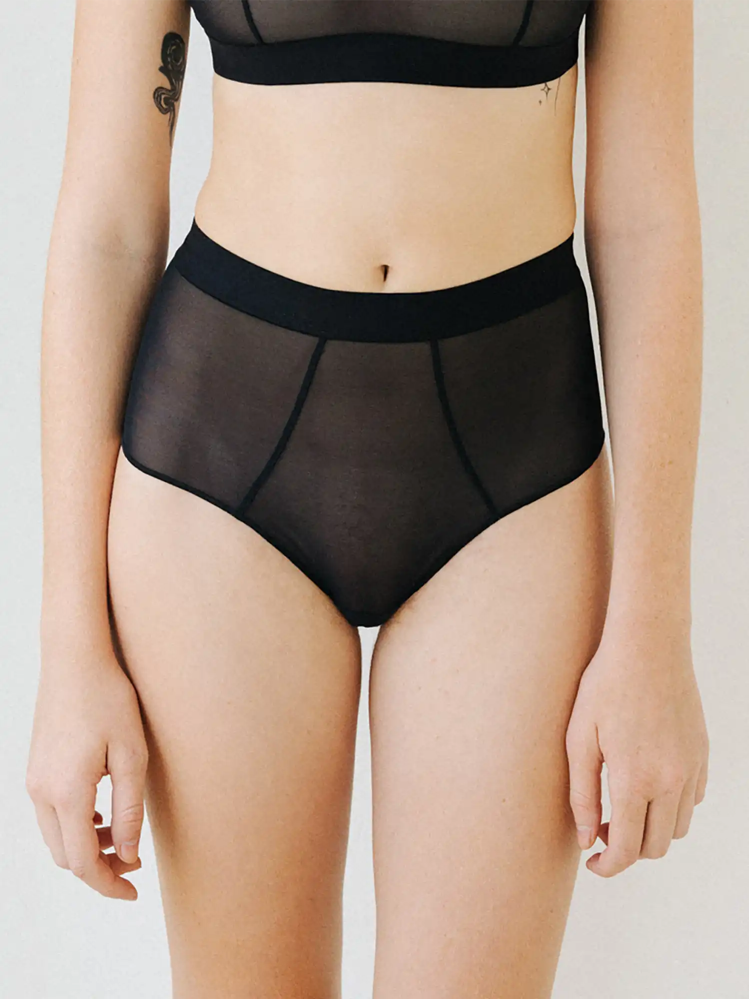Braga alta transparente negra Eva de Lef Lingerie Ecometas 04
