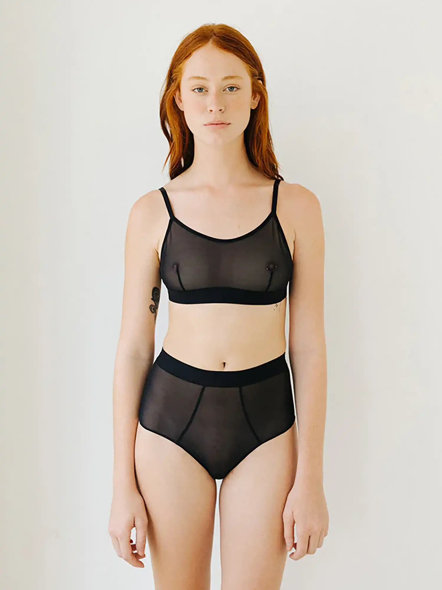 Conjunto negro transparente Eva de Lef Ecometas 01