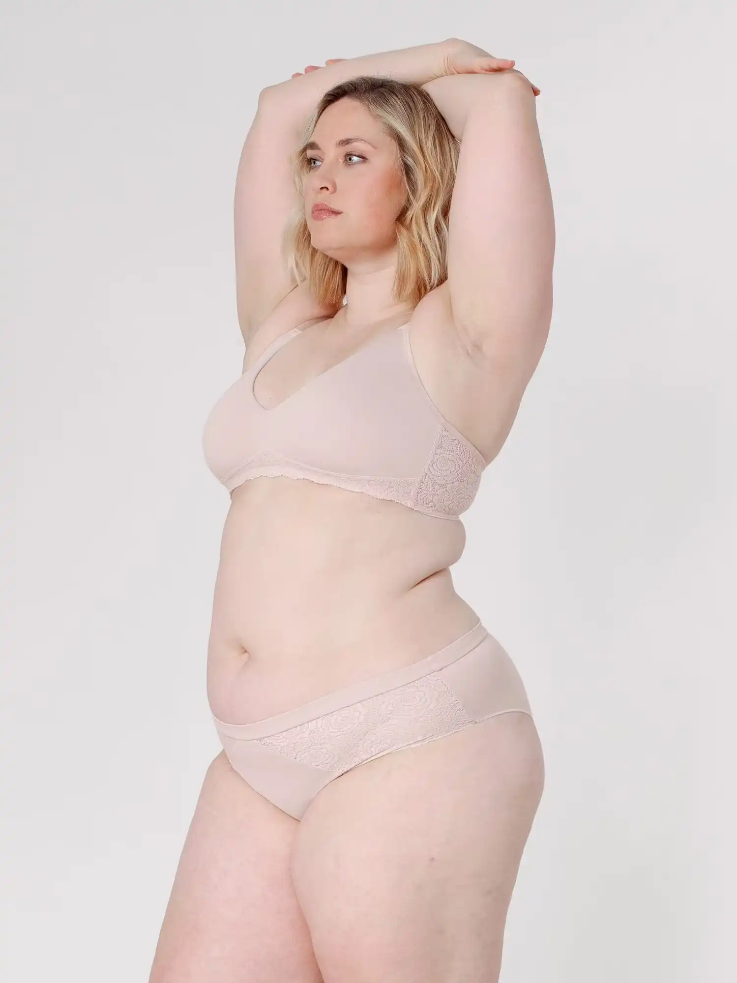 Sujetador con encaje capuccino Elisabeth de Erlich Textil 01