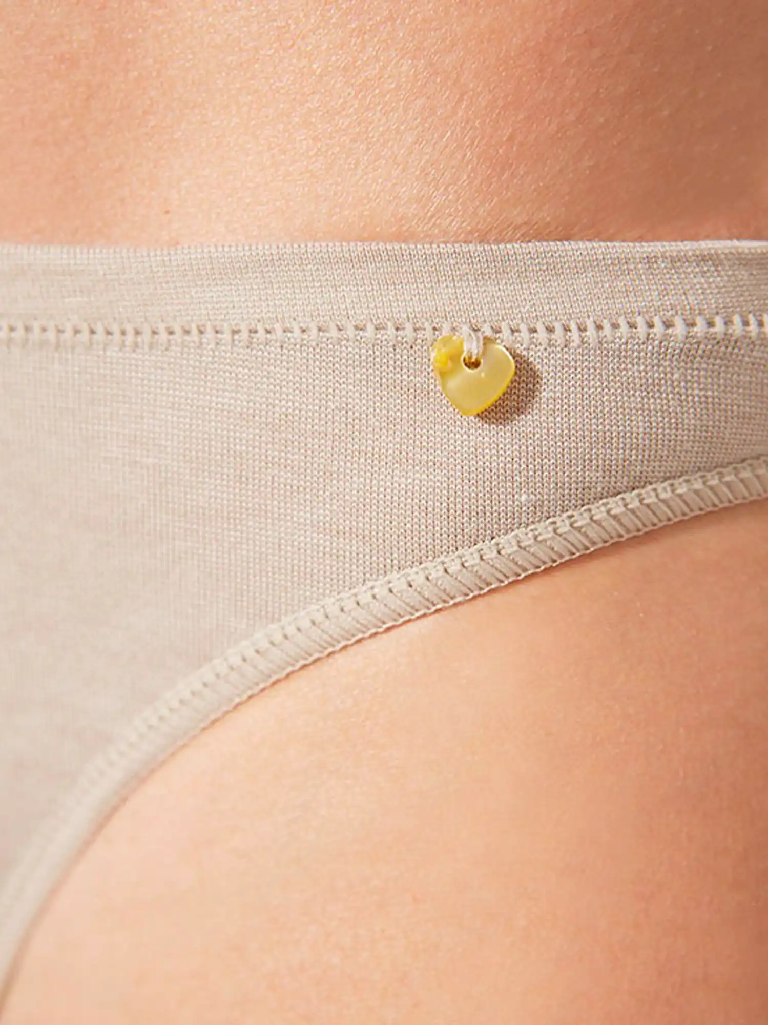 Tanga nude de hilo de soja, de ZD Zero Defects 02