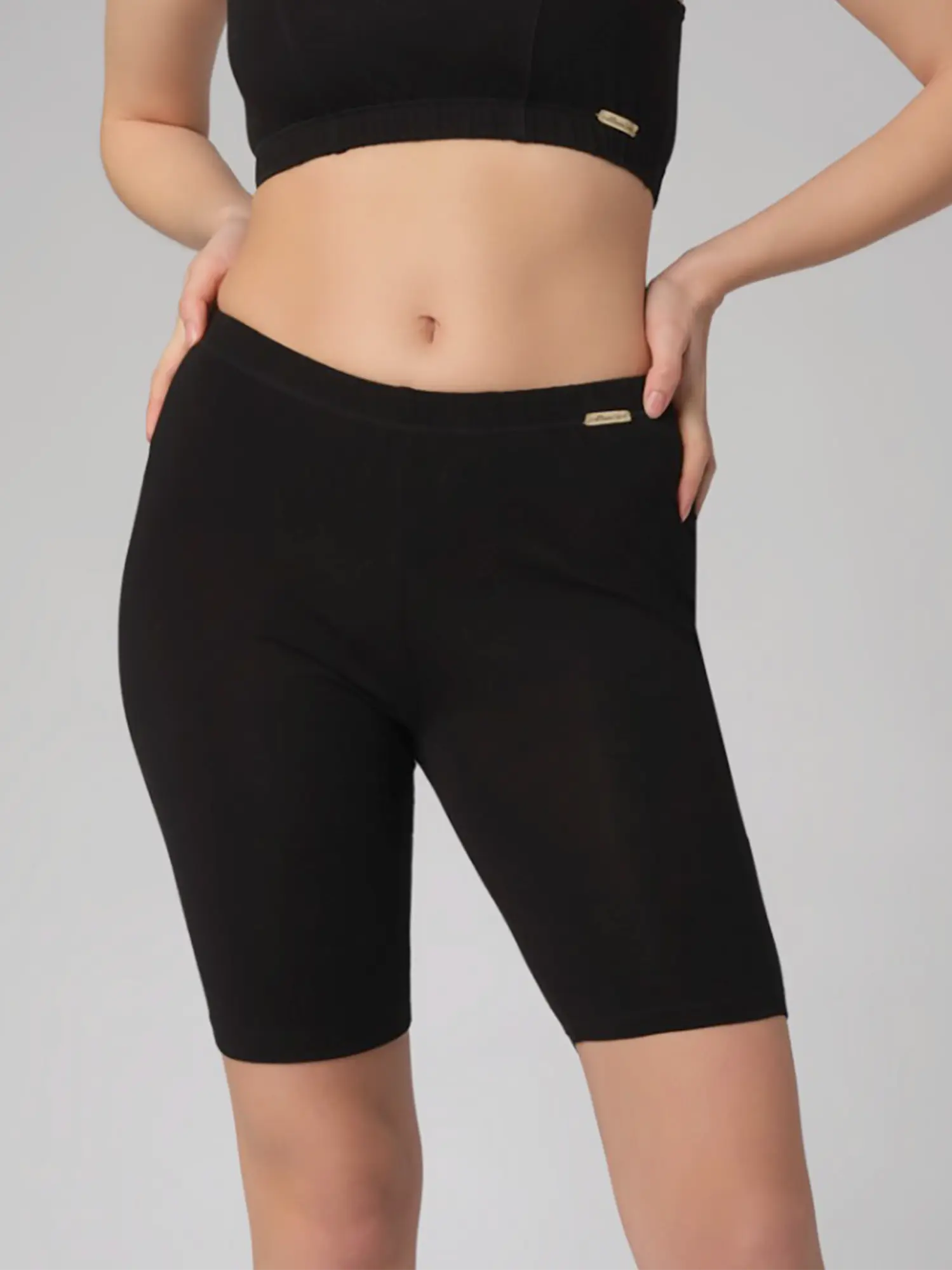 Pantalón ciclista de algodón orgánico negro, de Comazo 01