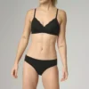 Conjunto encaje negro de algodón orgánico, de Comazo