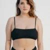 Top bikini negro ona de Calamoon parte de arriba 01