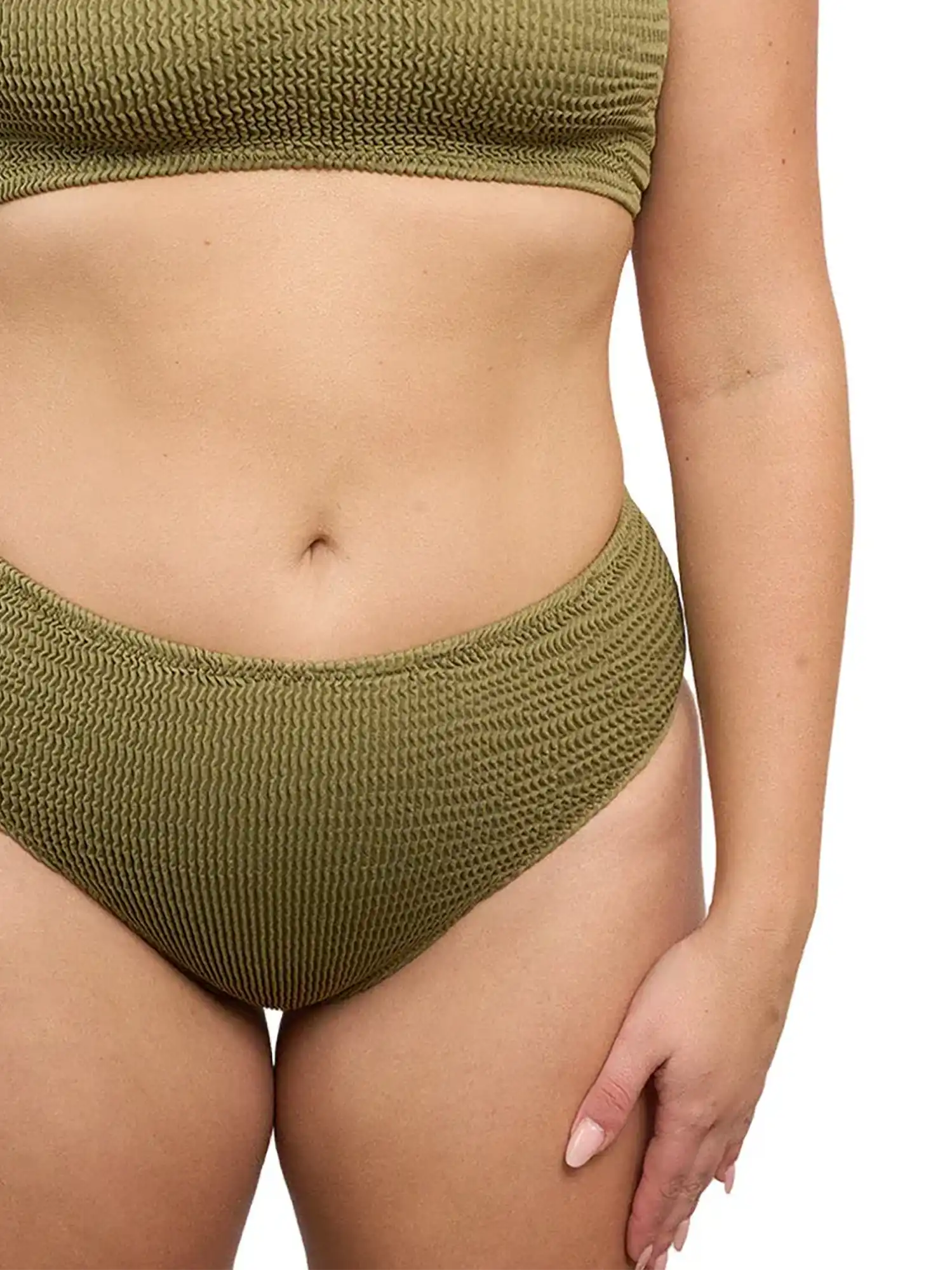 Braga alta bikini verde oliva, de Calamoon (parte de abajo) 01