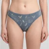 Braga brasileña azul y gris de algodón orgánico estampado, de Lilah frontal 01