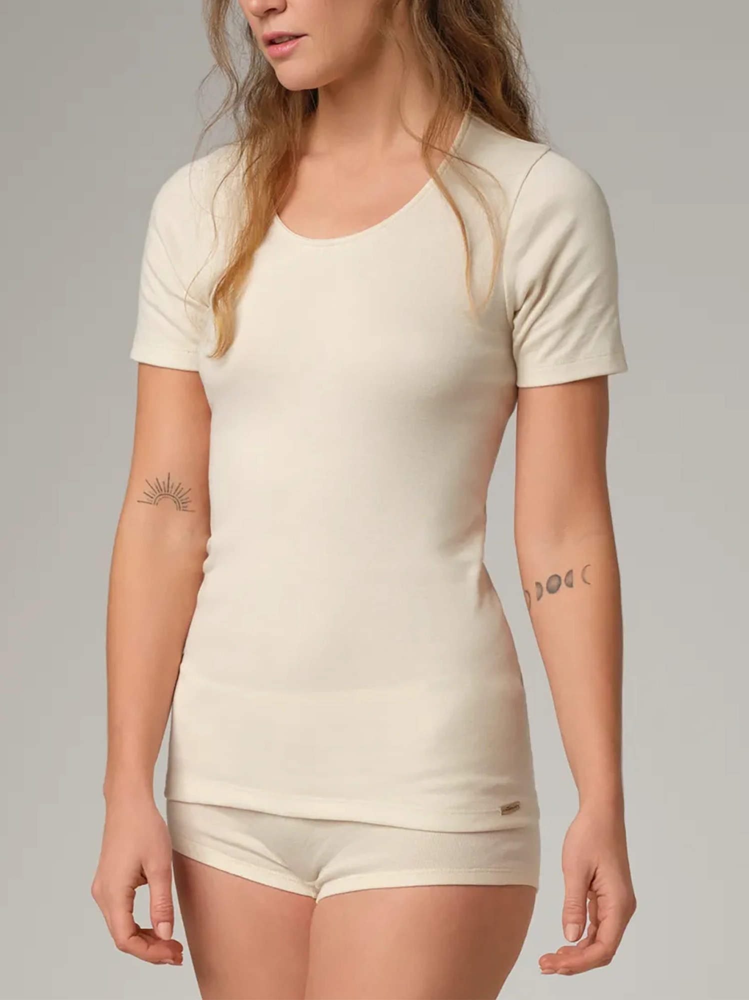 Camiseta manga corta de algodón orgánico 100% color crudo, de Comazo Earth 01