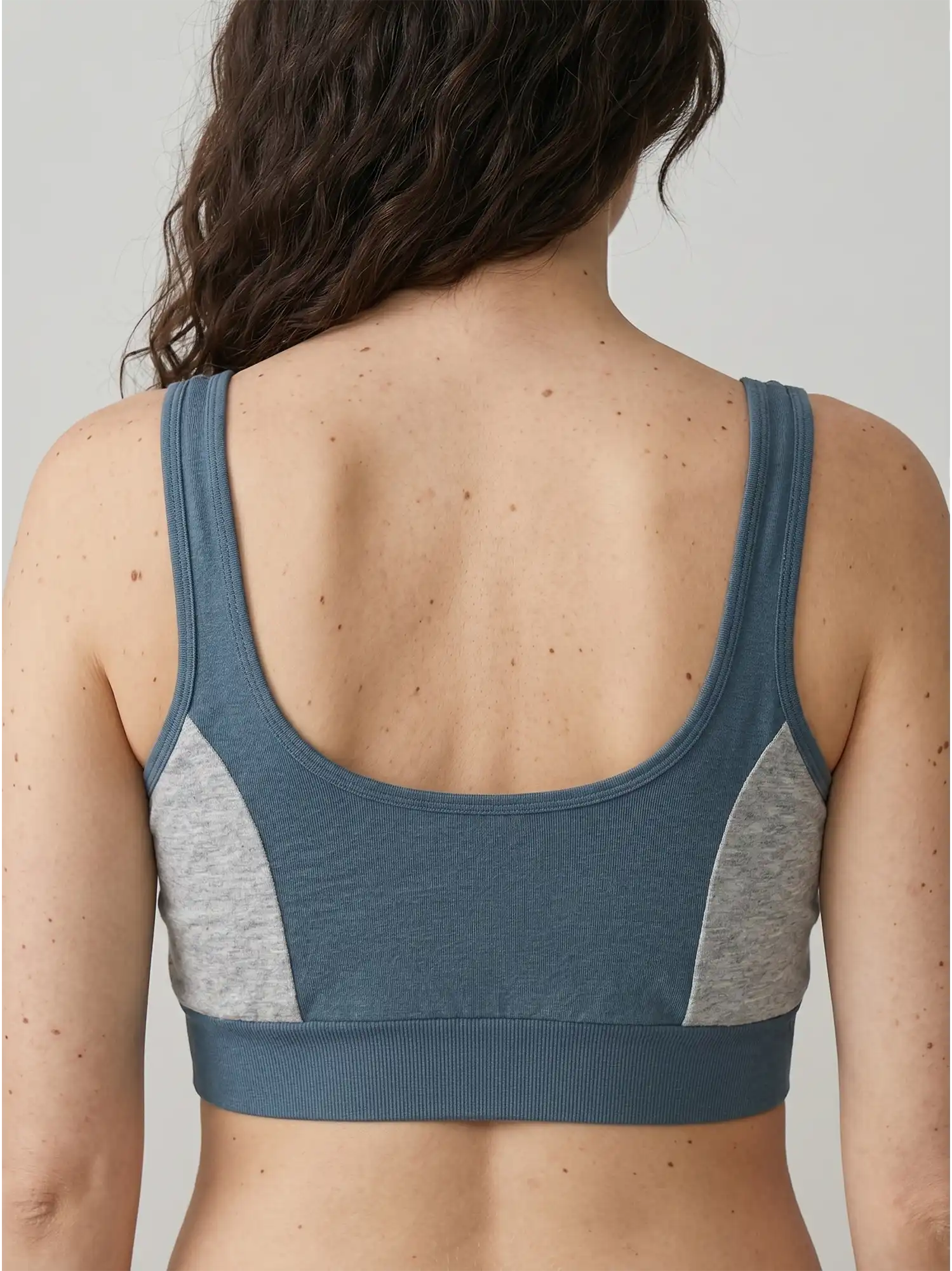 Top azul y gris de algodon organico estampado de Lilah 02