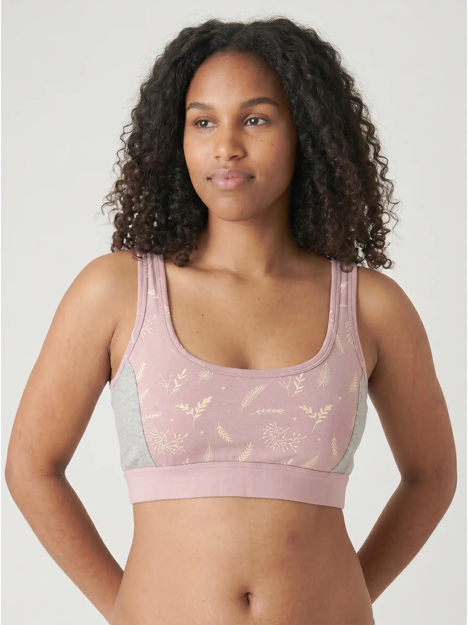 Top rosa y gris estampado algodon organico de lilah frontal 01