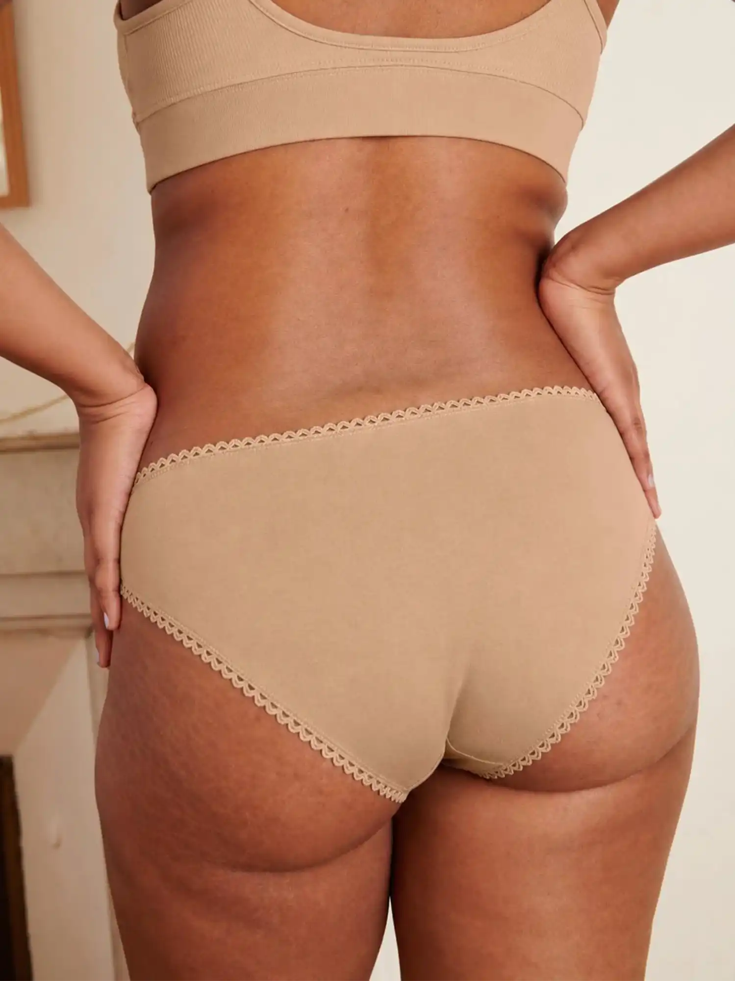 Bragas de algodón orgánico beige, de We Are Jolies 02