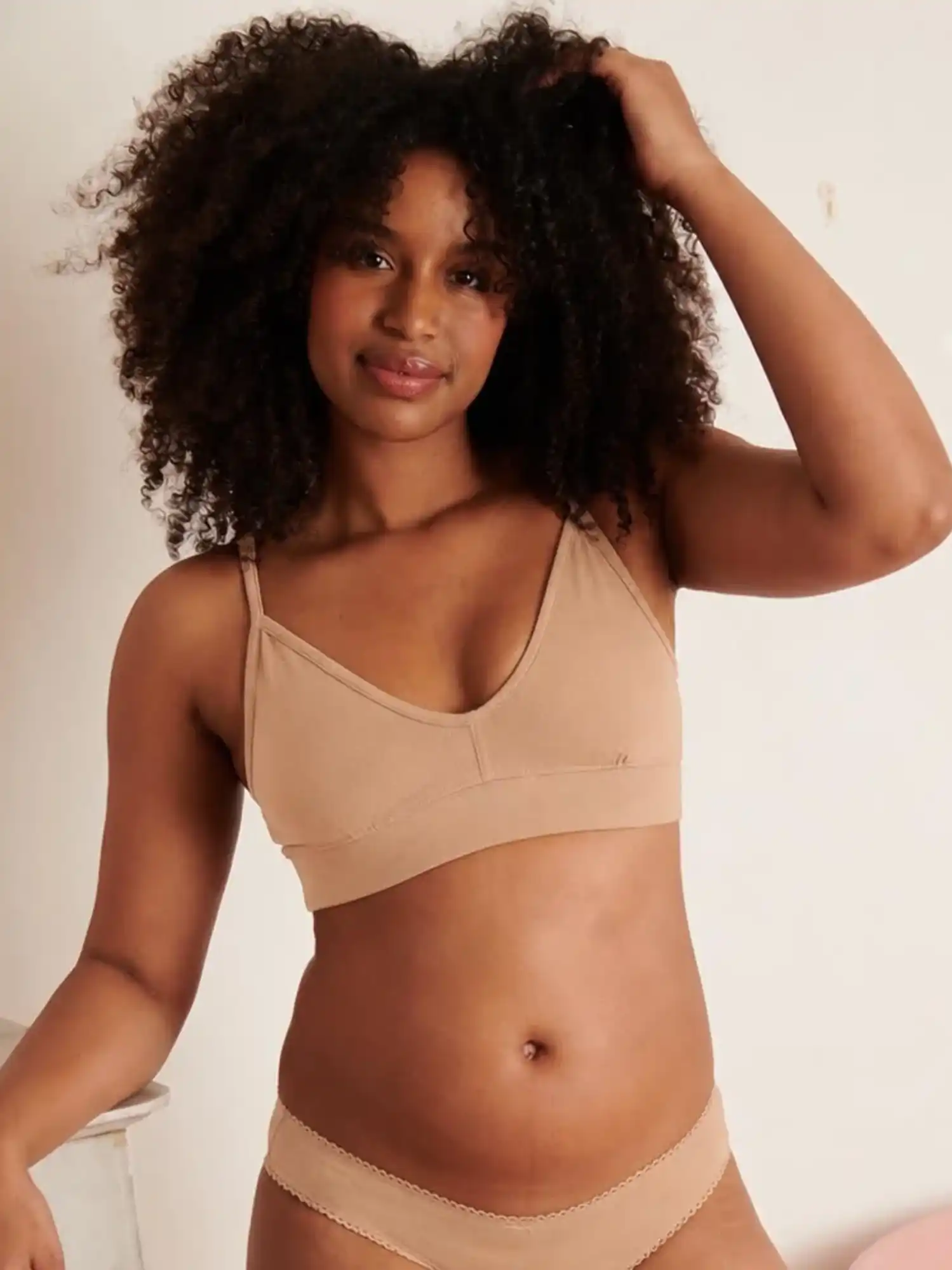 Sujetador algodón orgánico beige, de We Are Jolies 01