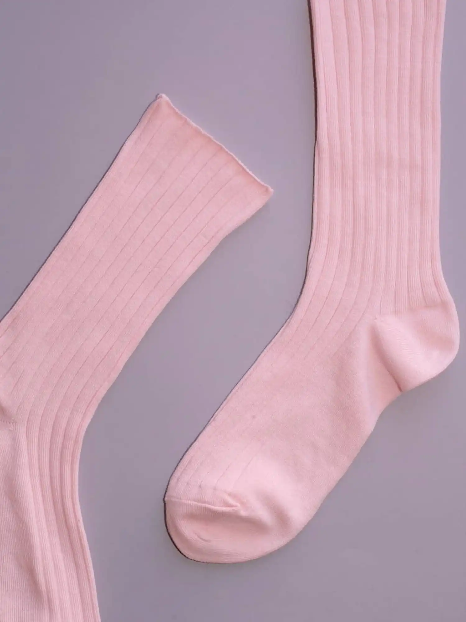 Calcetines sin costuras de algodón orgánico rosa suave, de talk under light 04